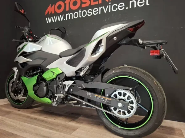 Kawasaki Z7 Hybrid (2024 - 26) - immagine 3