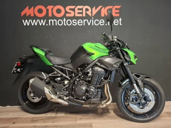 Kawasaki Z 900 (2025 - 26) - immagine 4