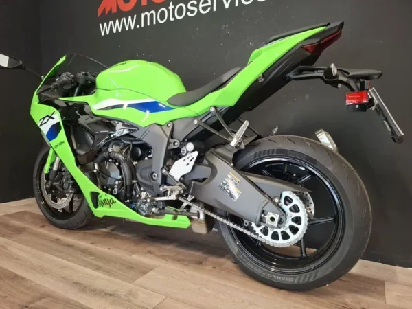 Kawasaki Ninja 636 ZX-6R (2024 - 26) - immagine 3