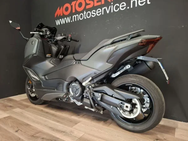 Yamaha T-Max 560 (2025 - 26) - immagine 3