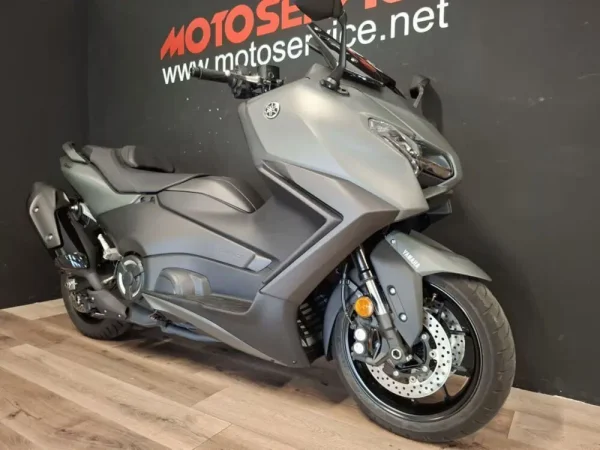 Yamaha T-Max 560 (2025 - 26) - immagine 5