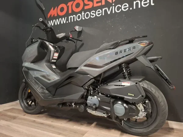 Kl Brera 300 (2022 - 25) - immagine 3